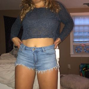 Cropped knit navy blue sweater